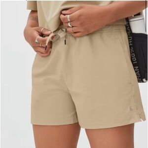 Everlane Perform Rec Short